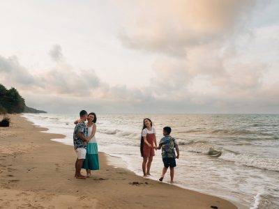 The Bui's // Ellis Beach lifestyle family session